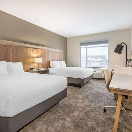 Radisson Hotel Pendleton Airport Экстерьер фото