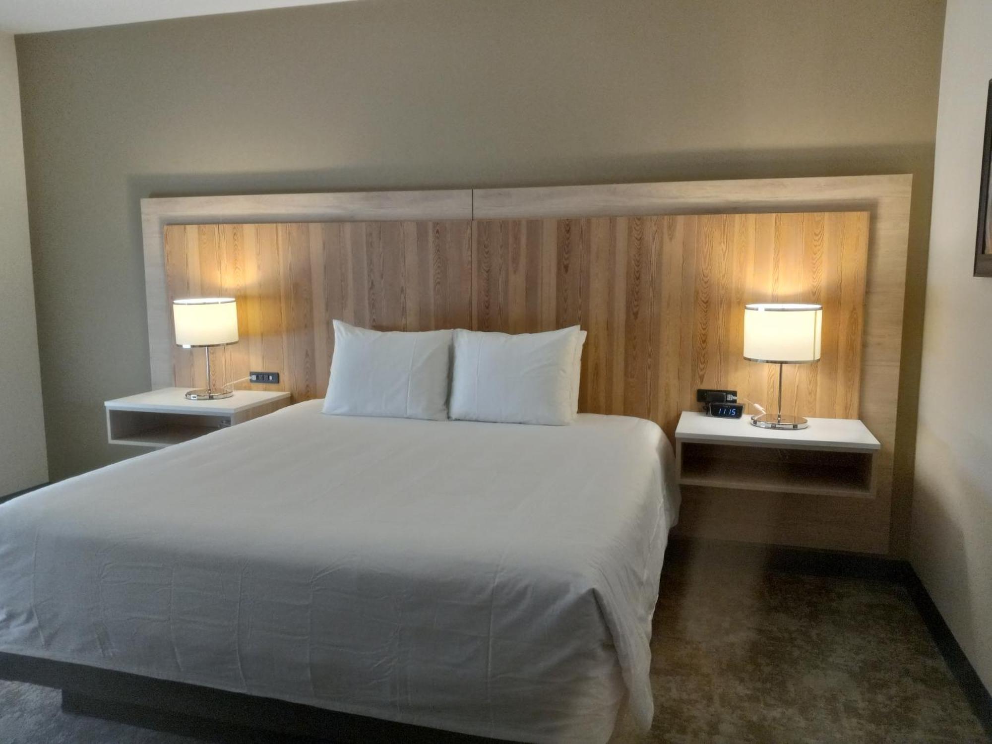 Radisson Hotel Pendleton Airport Экстерьер фото