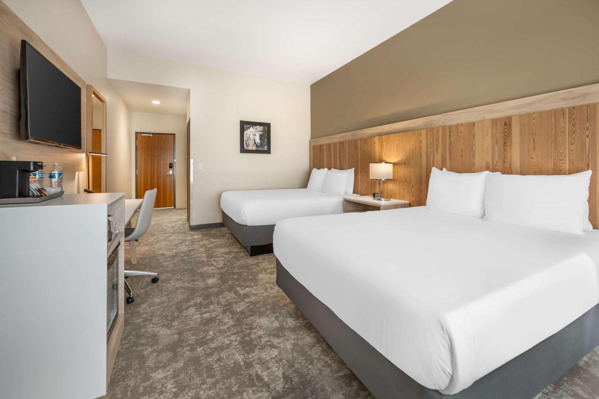 Radisson Hotel Pendleton Airport Экстерьер фото